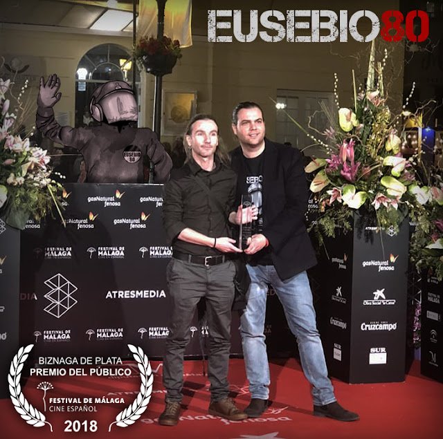 EN LA ALFOMBRA ROJA. TEATRO CERVANTES DE MÁLAGA: